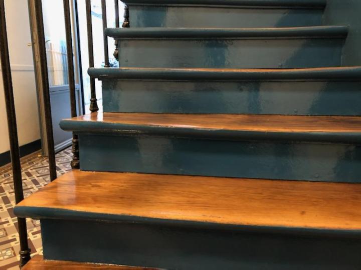 Rénovation marche d'escalier Clichy